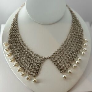 Chainmail collar with faux pearls